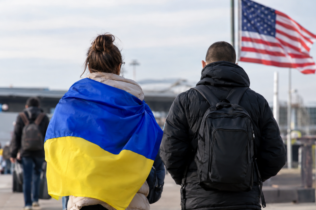 США временно продлили защиту от депортации для иммигрантов из Украины и Судана США временно продлили защиту от депортации для иммигрантов из Украины и Судана